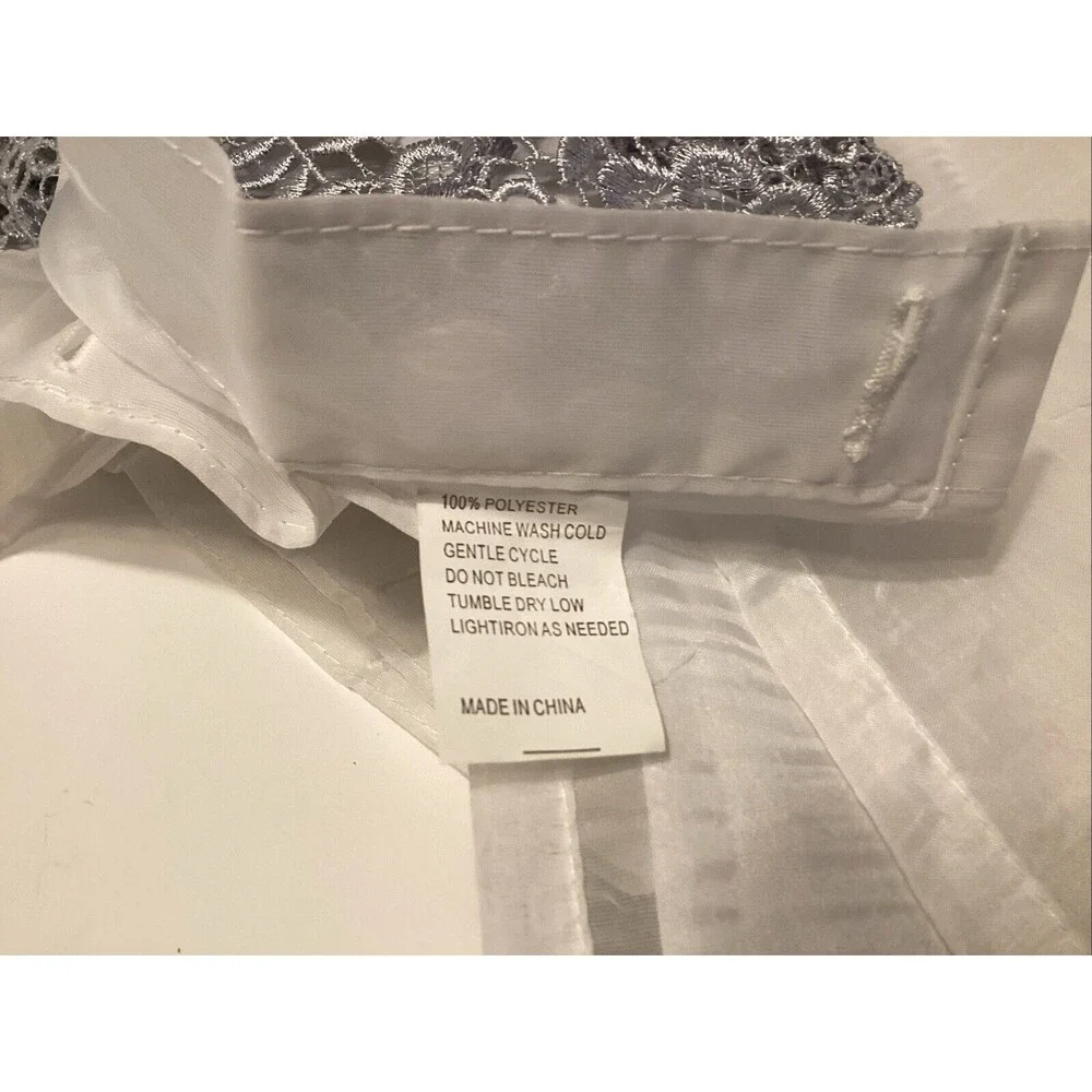 lace sheer shower curtain white/ blue lace 72”x72” unused